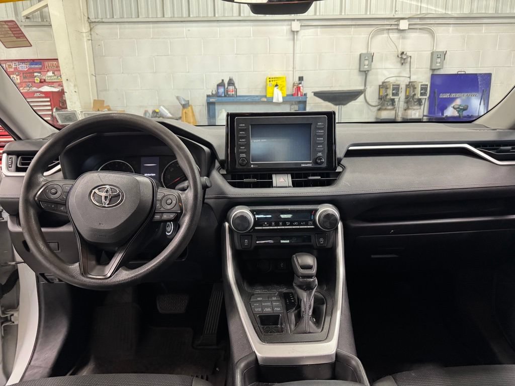 Used 2020 Toyota RAV4 LE w/ All Weather Liner Package AWD/4WD image 6