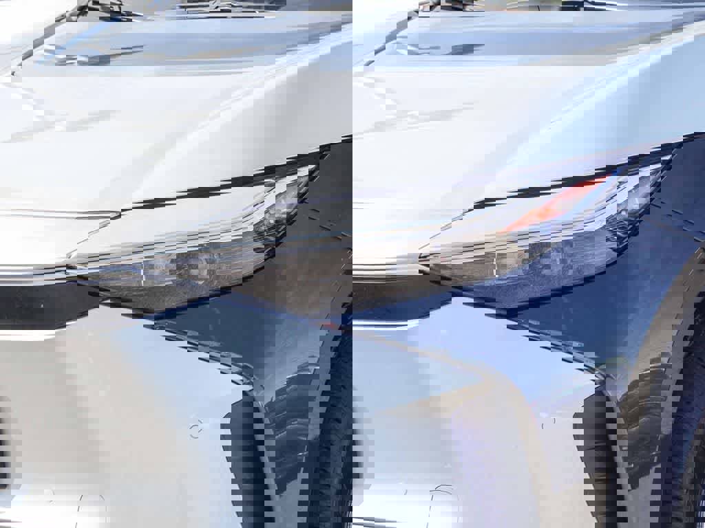 Used 2023 Toyota bZ4X XLE w/ Weather Package image 8