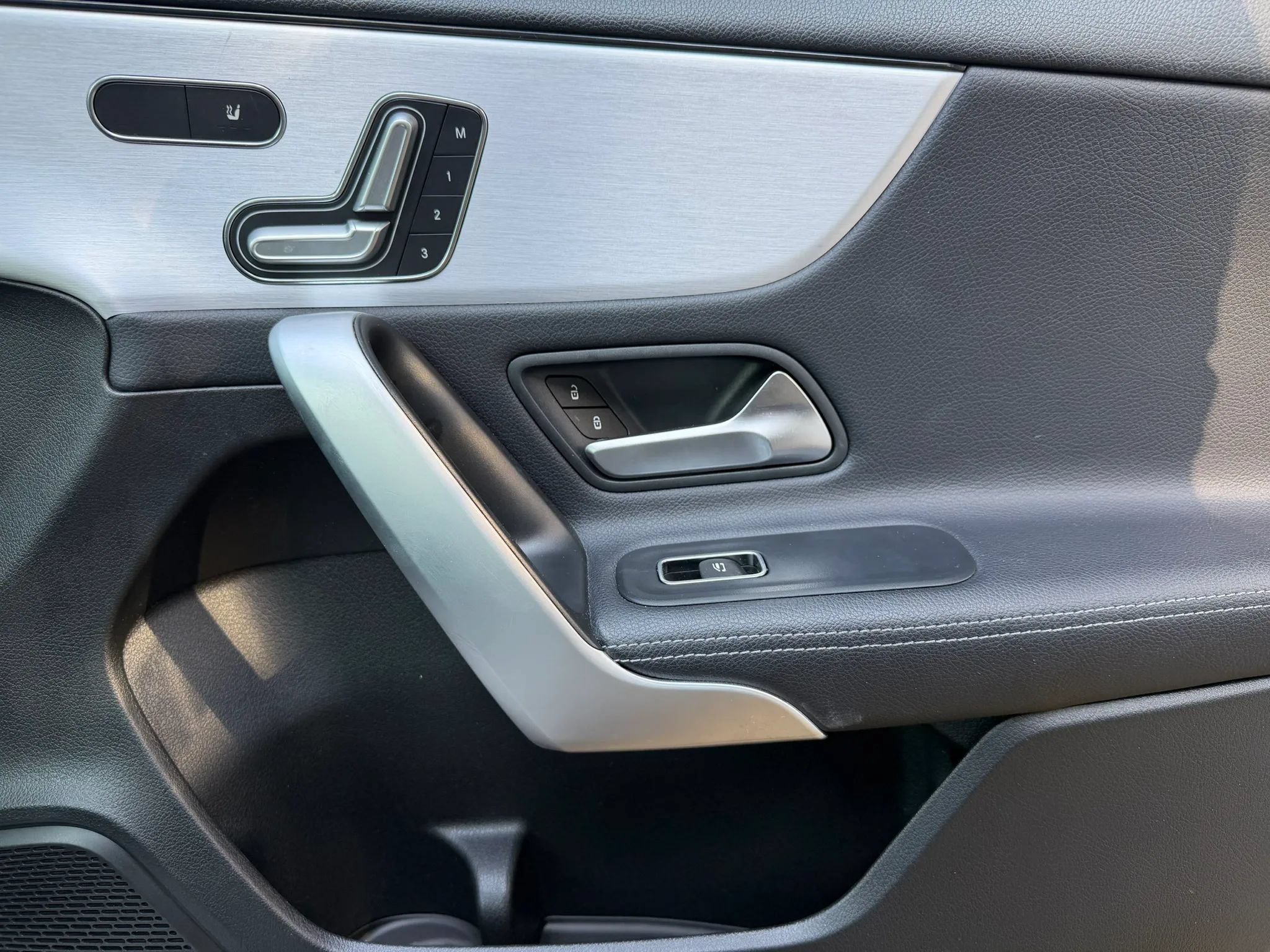 Used 2019 Mercedes-Benz A 220 4MATIC w/ Premium Package image 15