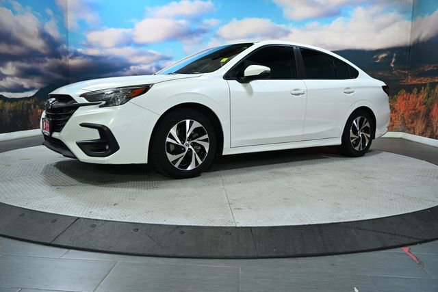Used 2024 Subaru Legacy Premium image 3