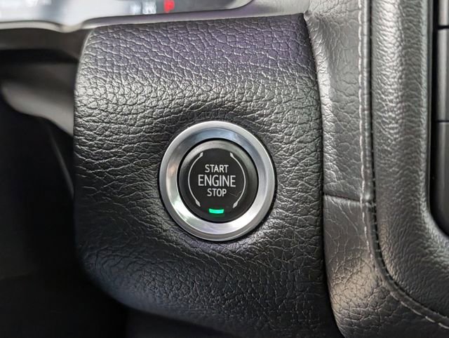 Used 2022 GMC Yukon Denali image 18