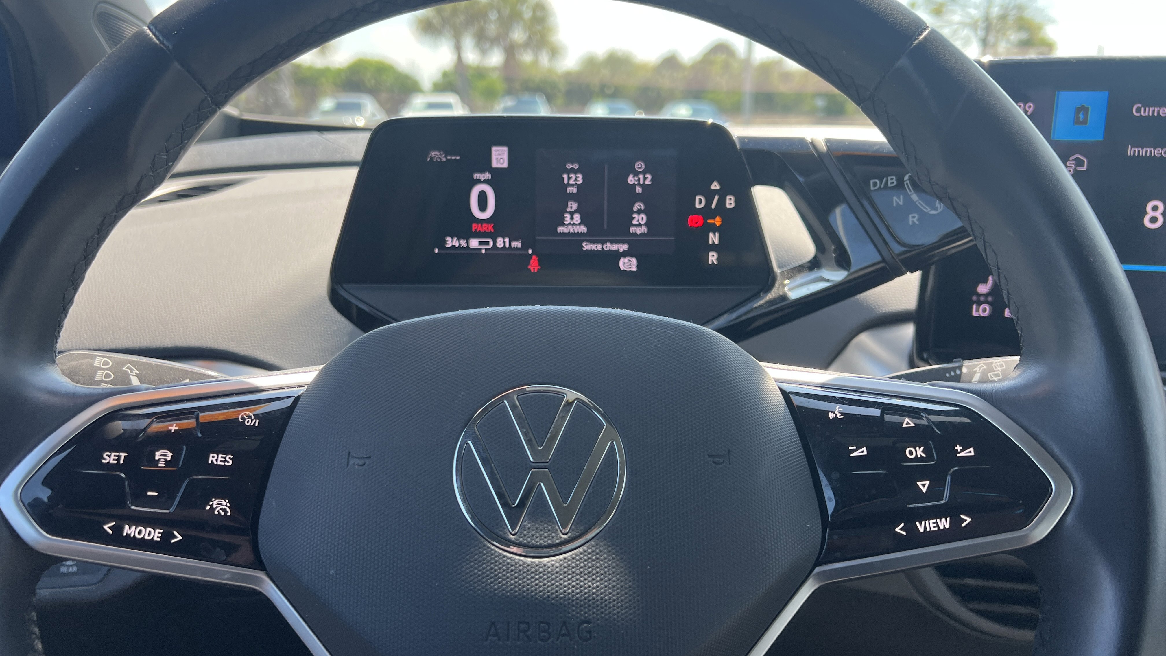 Used 2021 Volkswagen ID.4 Pro S image 8