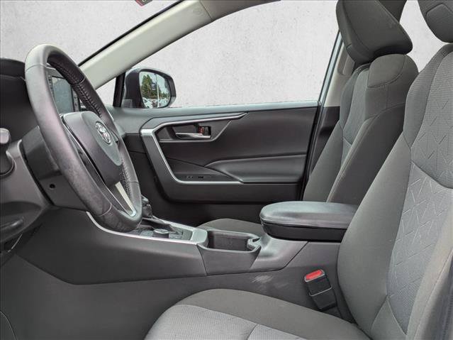 Used 2022 Toyota RAV4 XLE AWD/4WD image 18