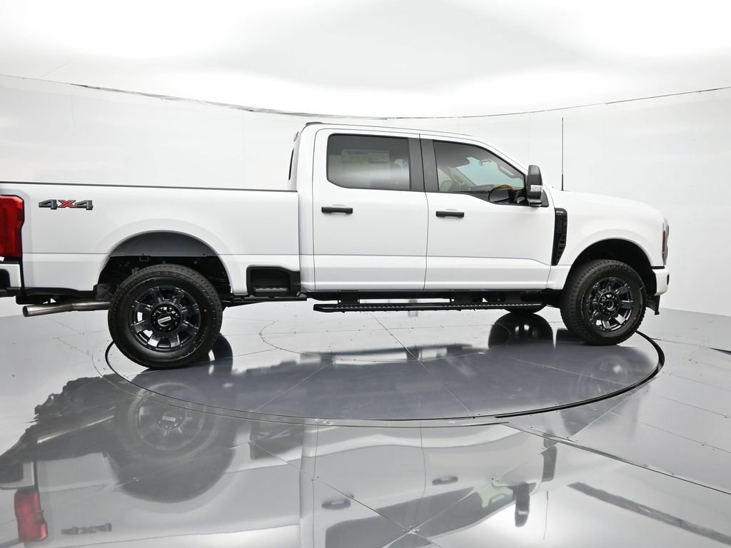 New 2026 Ford F350 XL w/ XL Chrome Package image 3