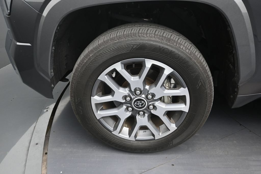 Used 2024 Toyota Tundra 1794 Edition AWD/4WD image 9