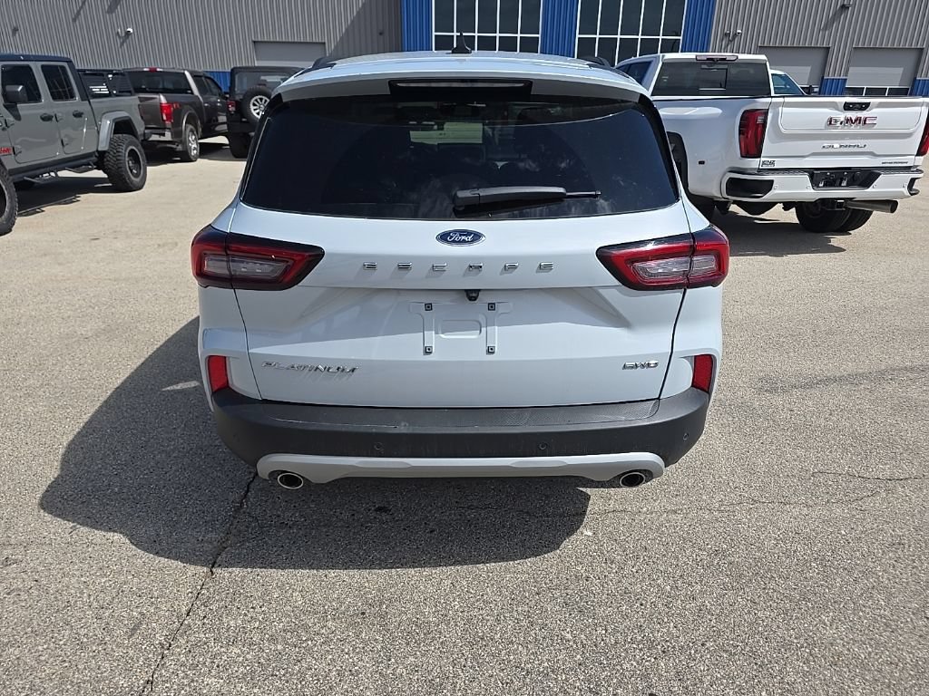 Used 2025 Ford Escape Platinum AWD/4WD image 4