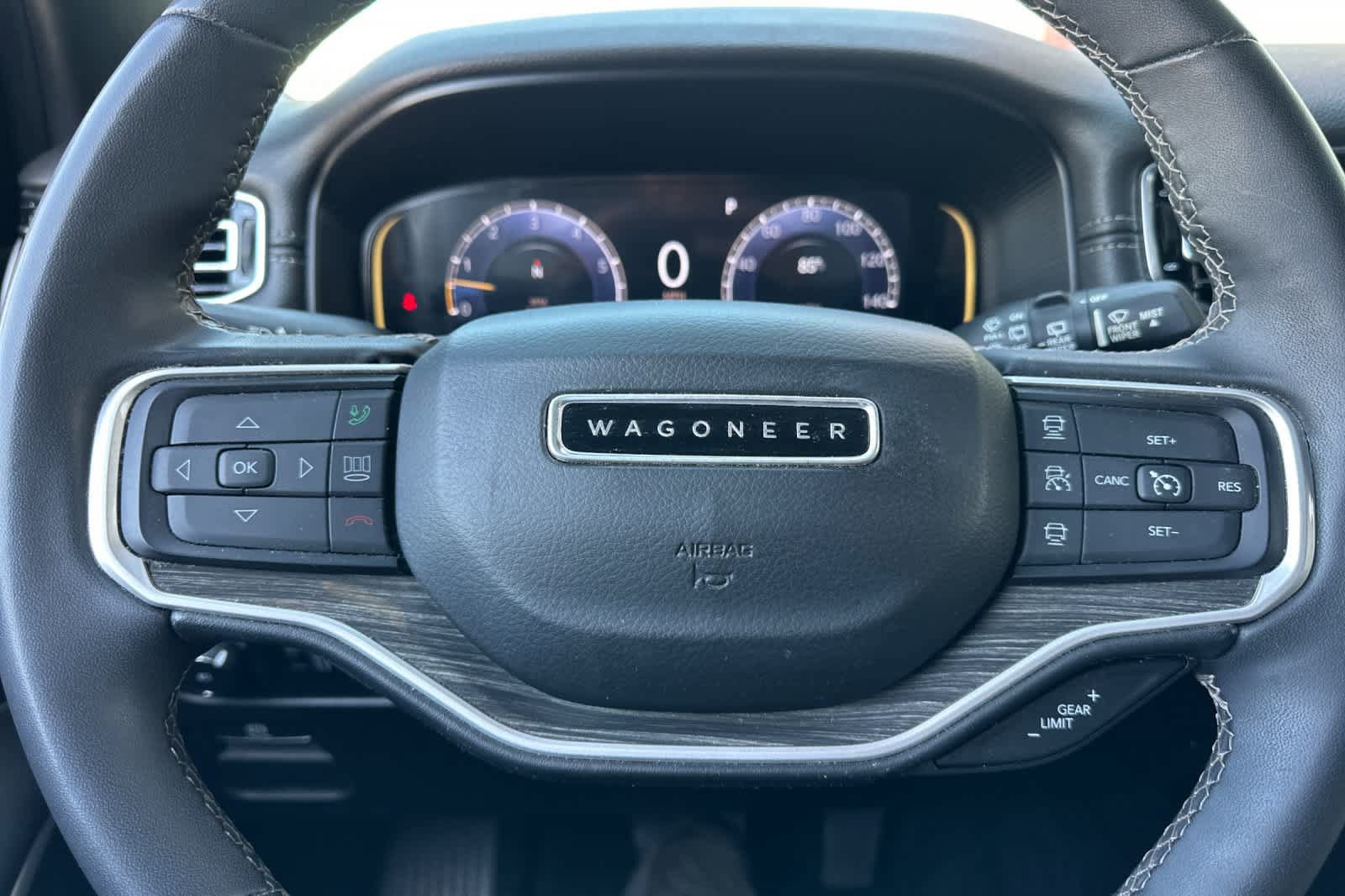 Used 2022 Jeep Wagoneer Series II RWD image 26