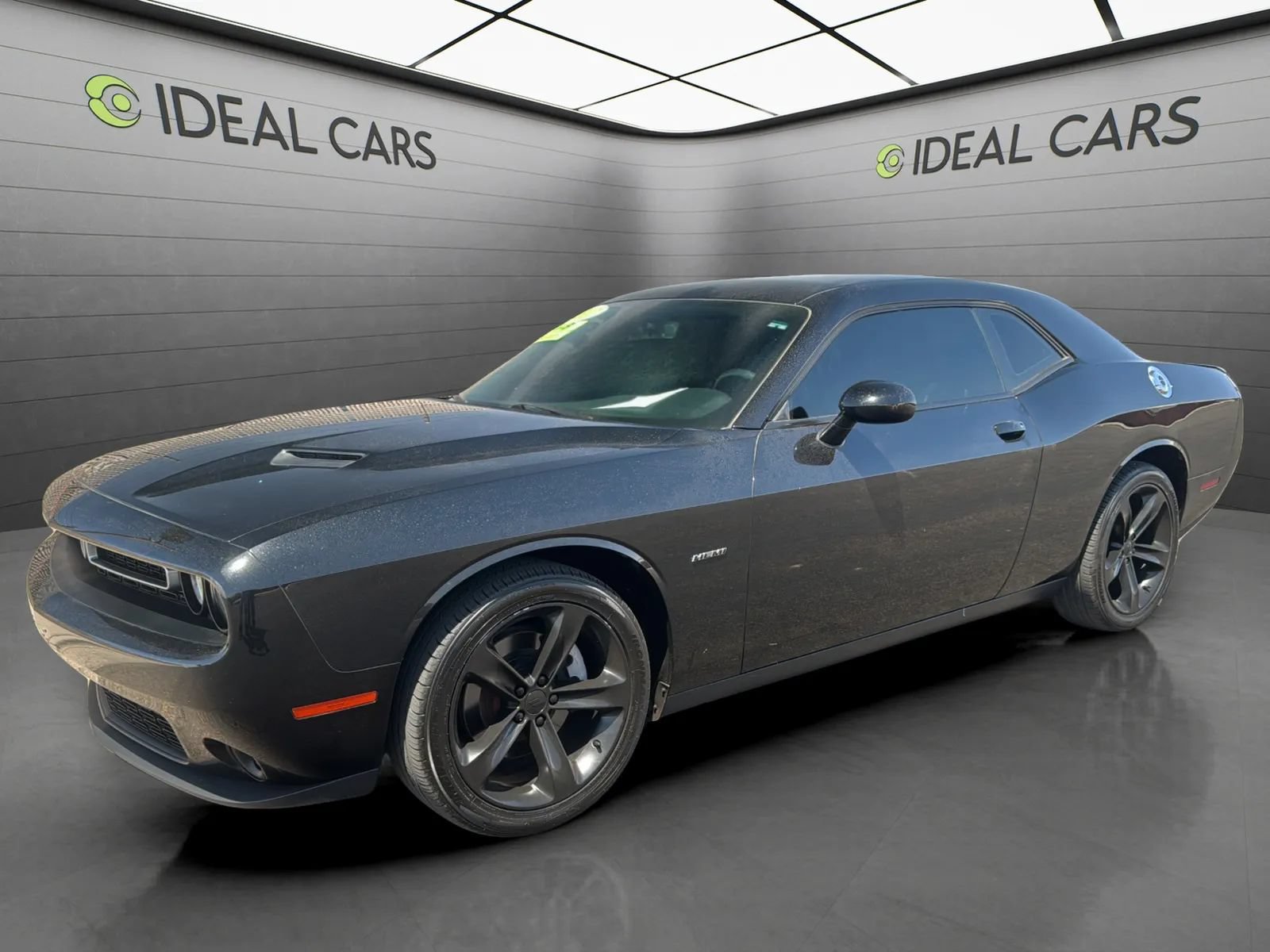 Used 2017 Dodge Challenger R/T