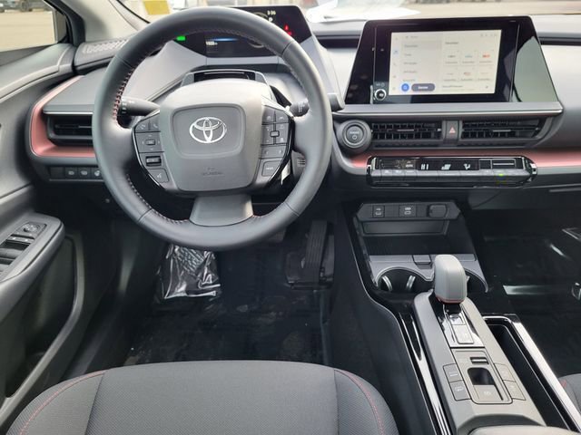 Used 2026 Toyota Prius Plug-In Hybrid image 16