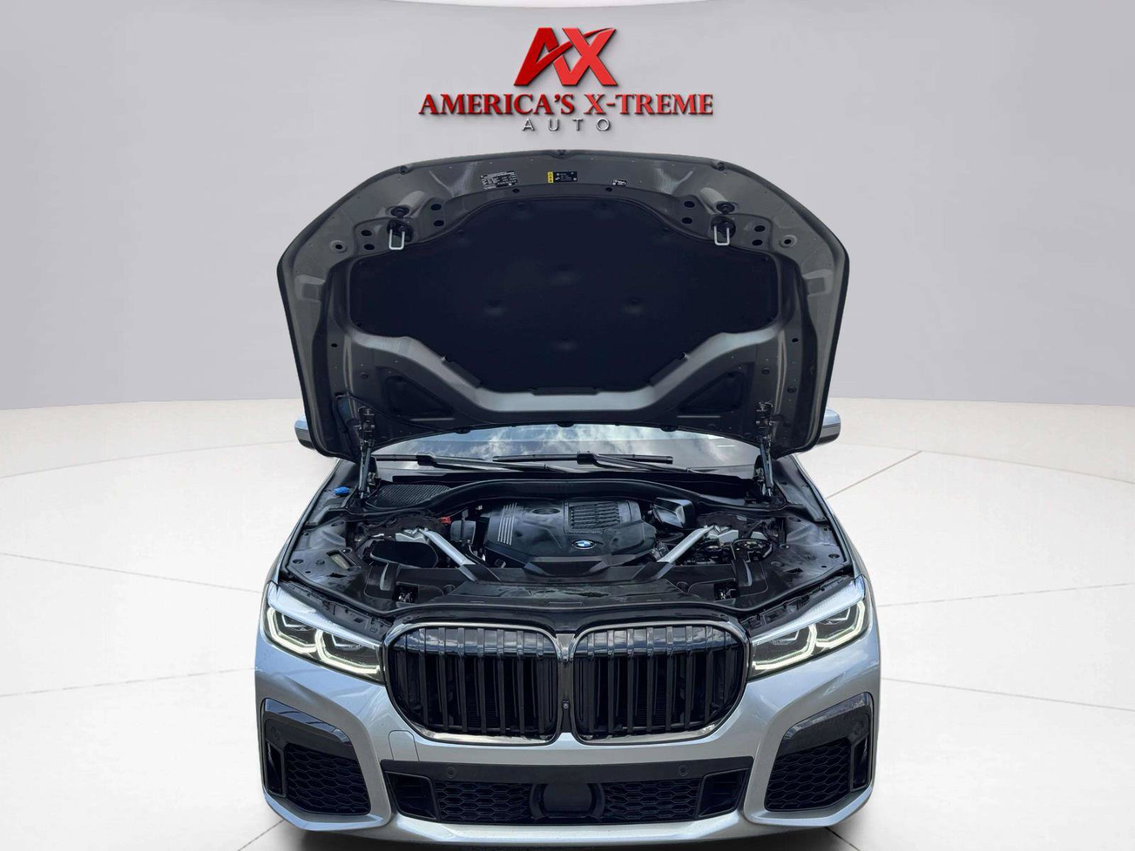 Used 2022 BMW 740i xDrive w/ M Sport Package AWD/4WD image 82