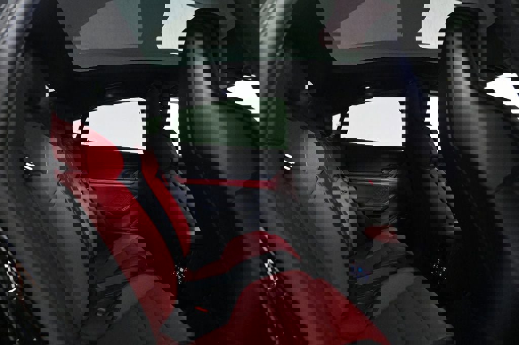 Used 2025 Porsche Taycan 4S image 19