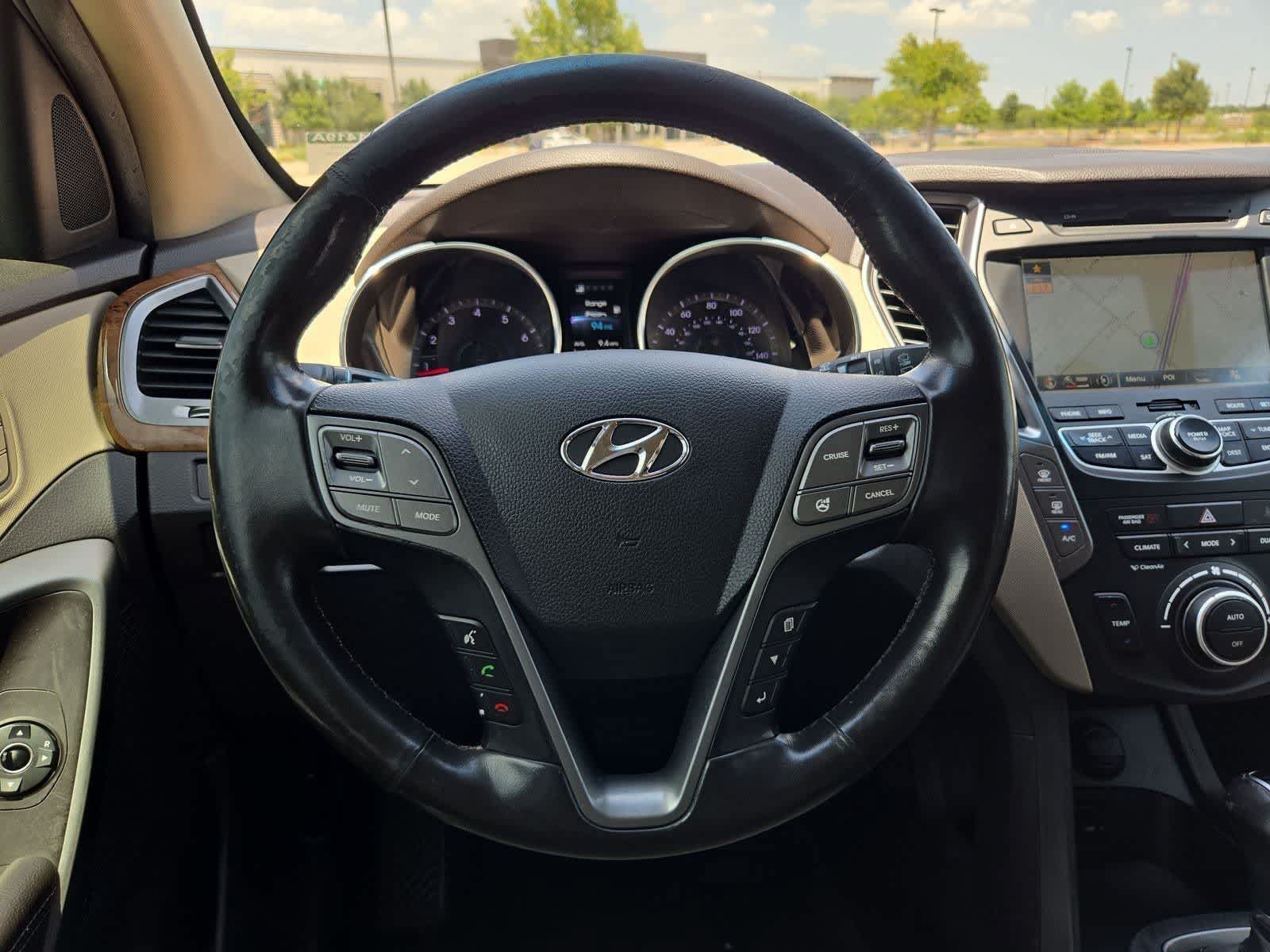 Used 2014 Hyundai Santa Fe GLS FWD image 20