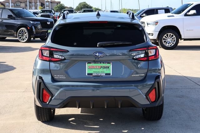 Used 2025 Subaru Crosstrek 2.5i Premium AWD/4WD image 5
