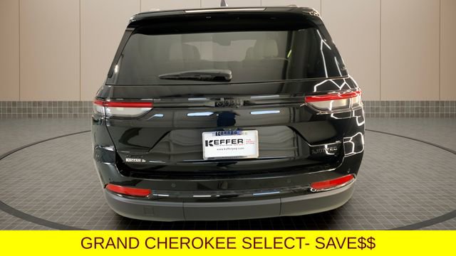 New 2025 Jeep Grand Cherokee Limited w/ Black Appearance Package image 4