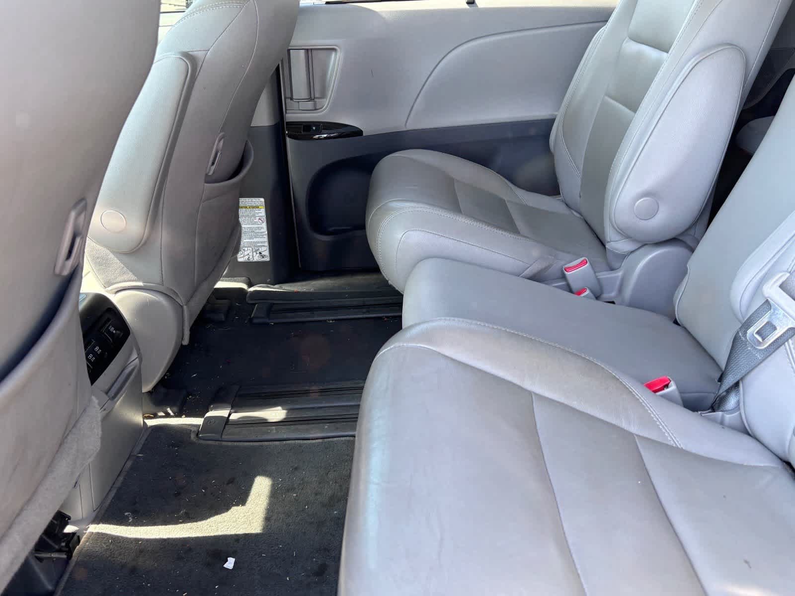 Used 2020 Toyota Sienna XLE w/ XLE Navigation Package