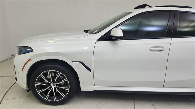 Used 2025 BMW X6 xDrive40i image 4