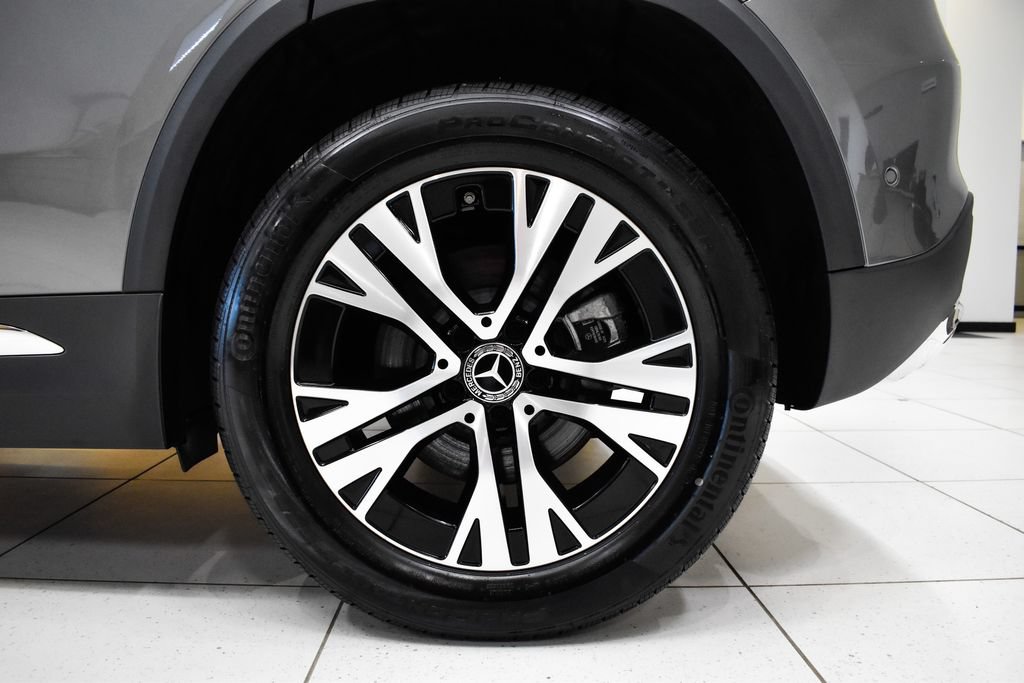 Certified 2026 Mercedes-Benz GLA 250 4MATIC image 12