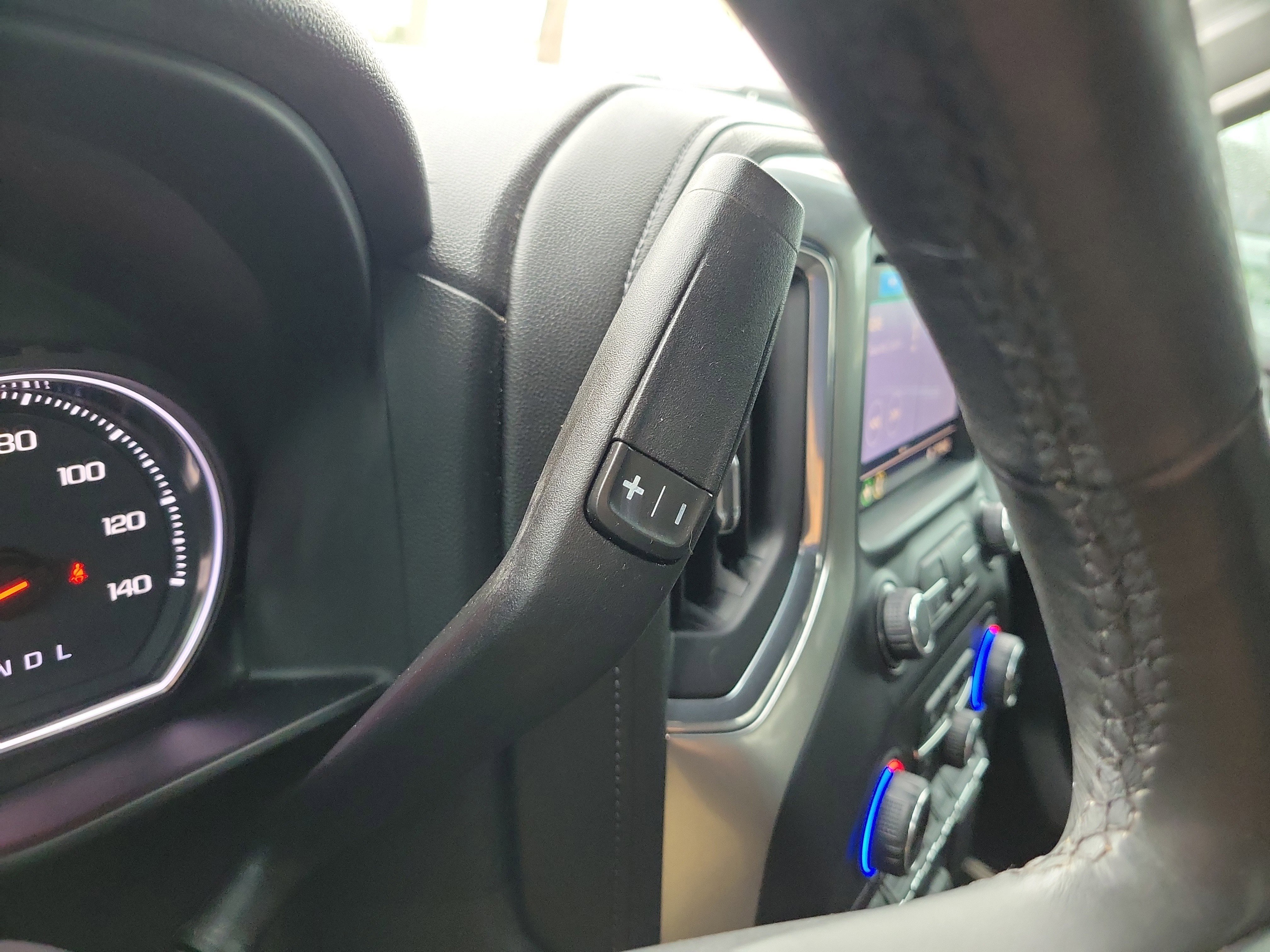 Used 2020 Chevrolet Silverado 1500 LT w/ All-Star Edition image 29