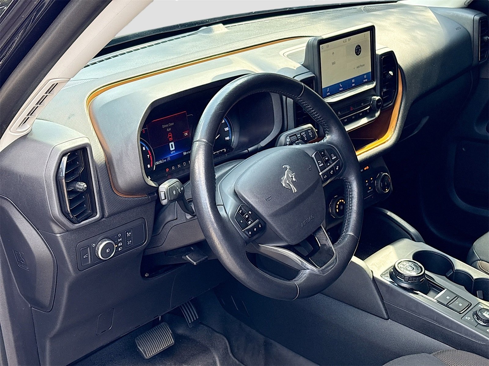 Used 2022 Ford Bronco Sport Badlands image 9