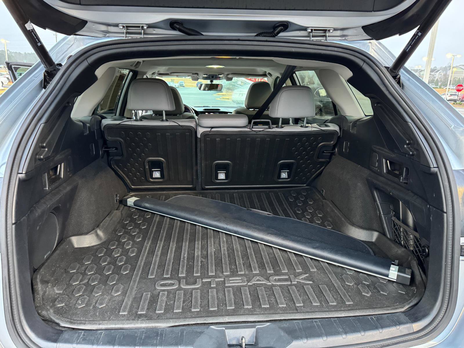 Used 2020 Subaru Outback Limited w/ Popular Package #2 image 23