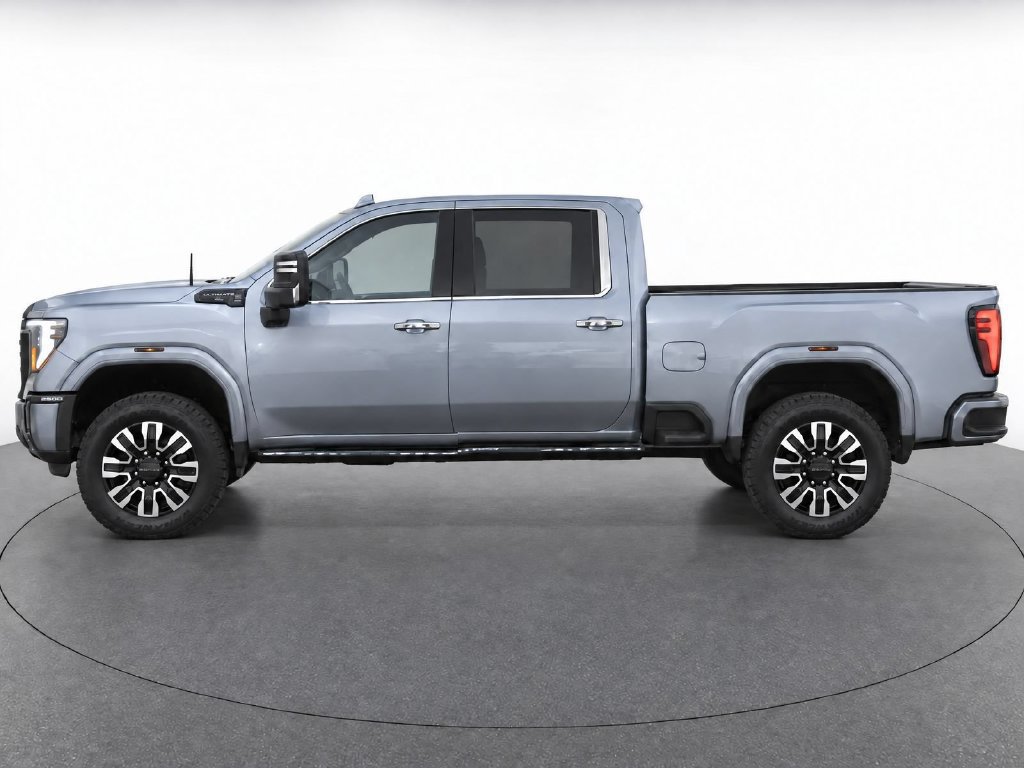 Used 2025 GMC Sierra 2500 Denali Ultimate w/ Max Trailering Package AWD/4WD image 7