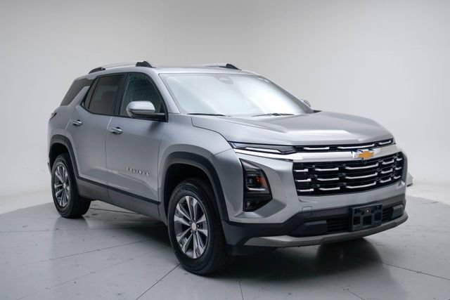 Used 2025 Chevrolet Equinox LT w/ Convenience Package II FWD image 10
