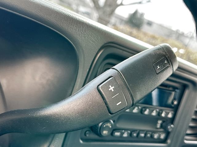 Used 2006 GMC Sierra 3500 SLE w/ Snow Plow Prep Package image 16