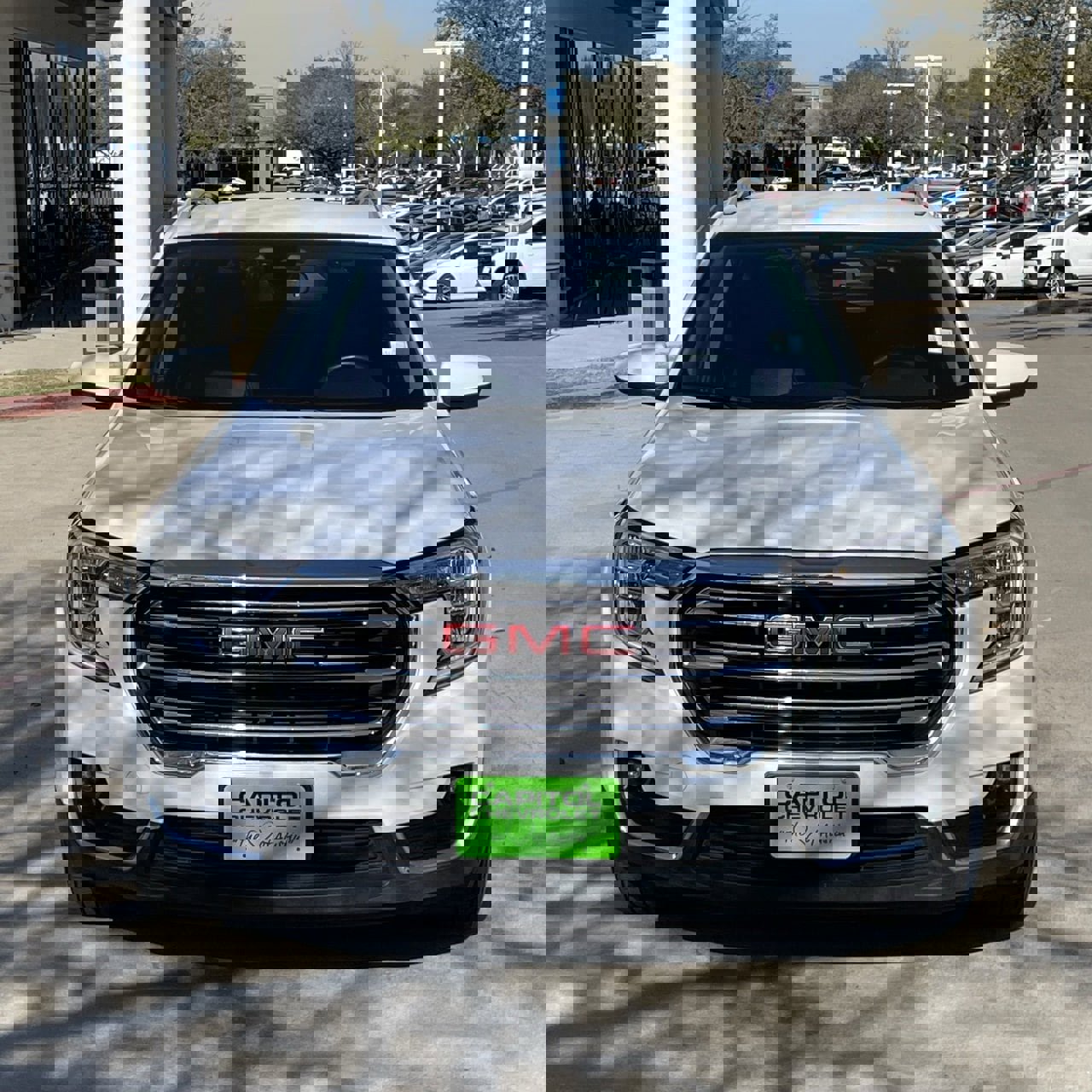 Used 2024 GMC Terrain SLT image 7