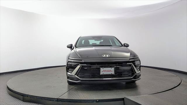 Used 2025 Hyundai Sonata SEL FWD image 12