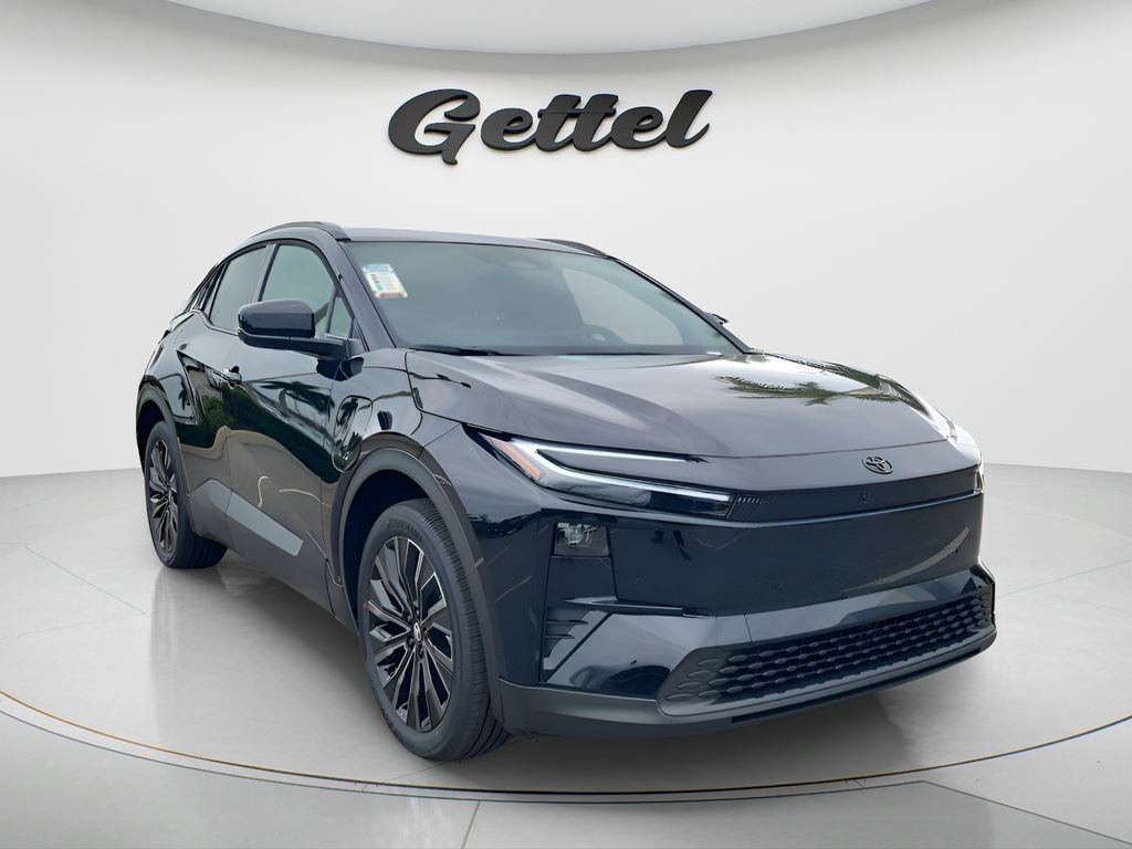 Certified 2026 Toyota C-HR AWD/4WD image 3
