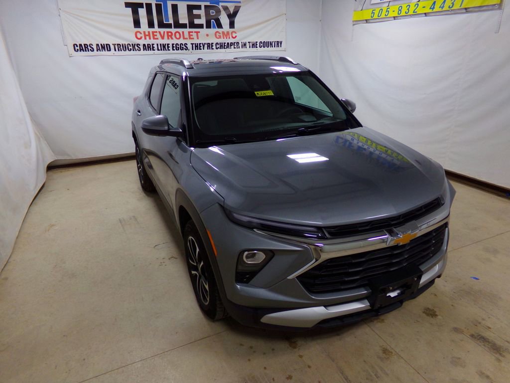 Used 2025 Chevrolet TrailBlazer LT