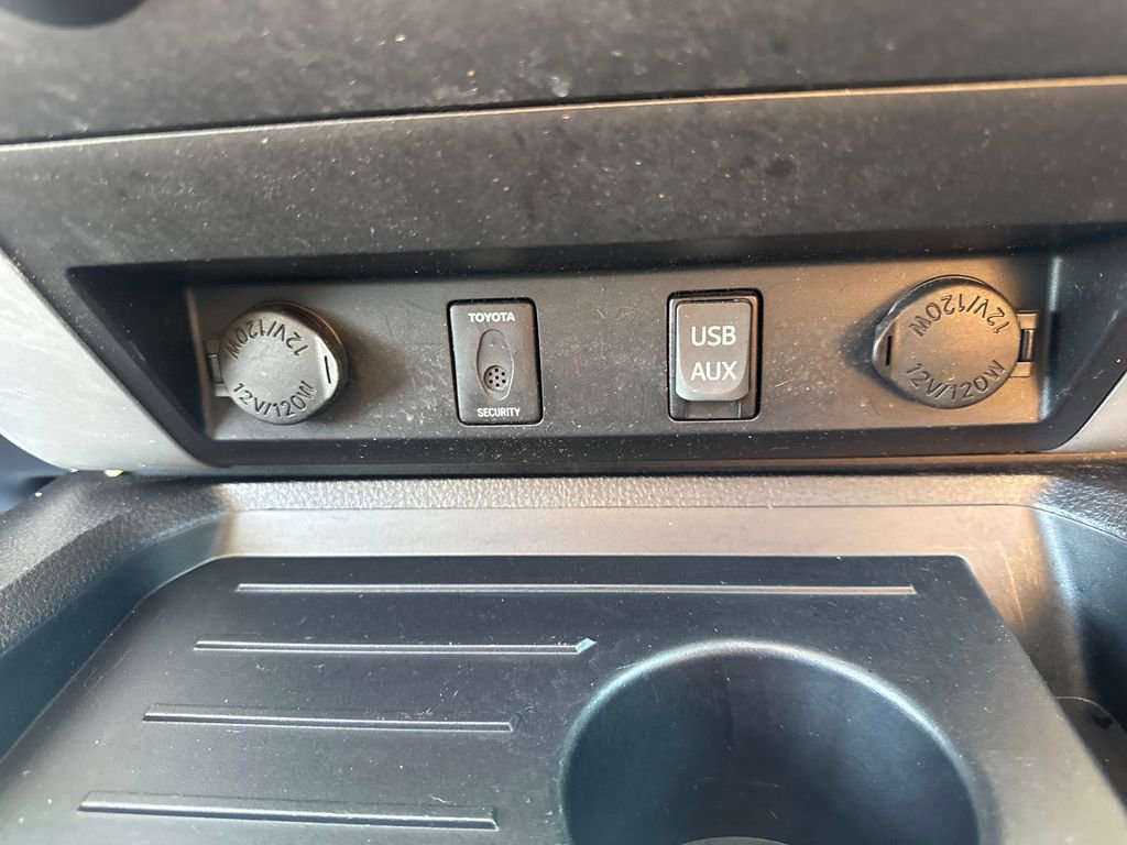 Used 2014 Toyota Tundra 1794 Edition AWD/4WD image 37