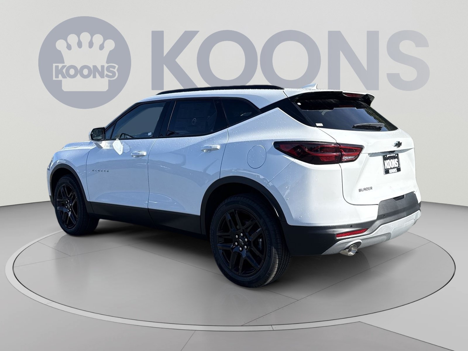New 2026 Chevrolet Blazer LT w/ Convenience Package FWD image 8