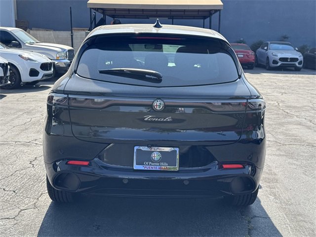 New 2025 Alfa Romeo Tonale w/ Premium Package image 5