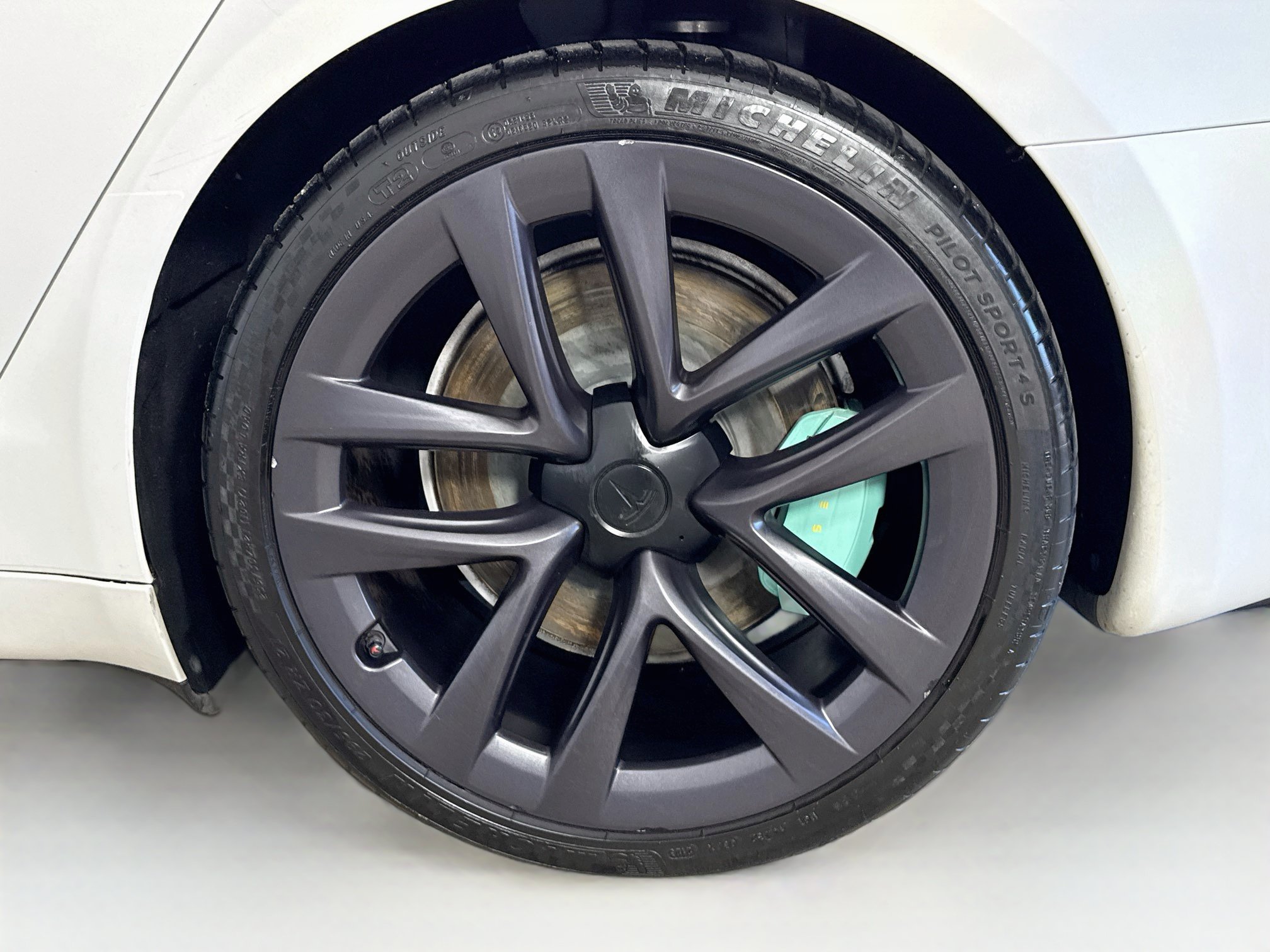 Used 2022 Tesla Model S Plaid AWD/4WD image 33