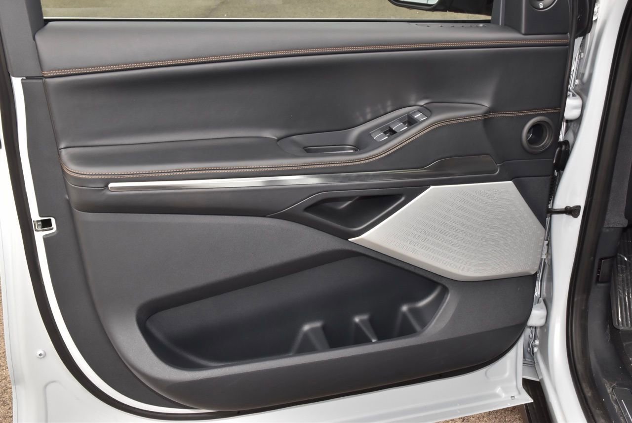 New 2026 Lincoln Navigator L Black Label AWD/4WD image 39
