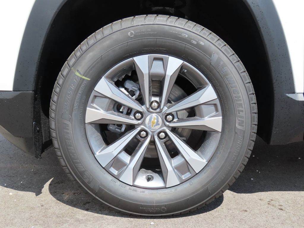 New 2026 Chevrolet Equinox LT AWD/4WD image 15