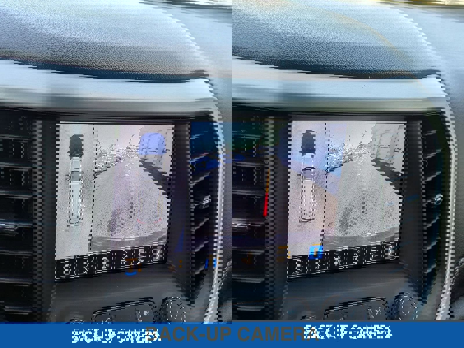 Used 2022 GMC Acadia SLT w/ Technology Package image 15