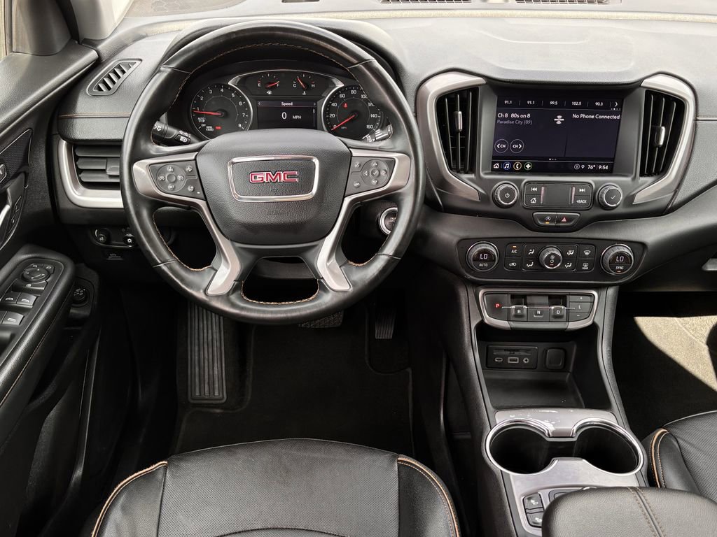 Used 2024 GMC Terrain AT4 image 10