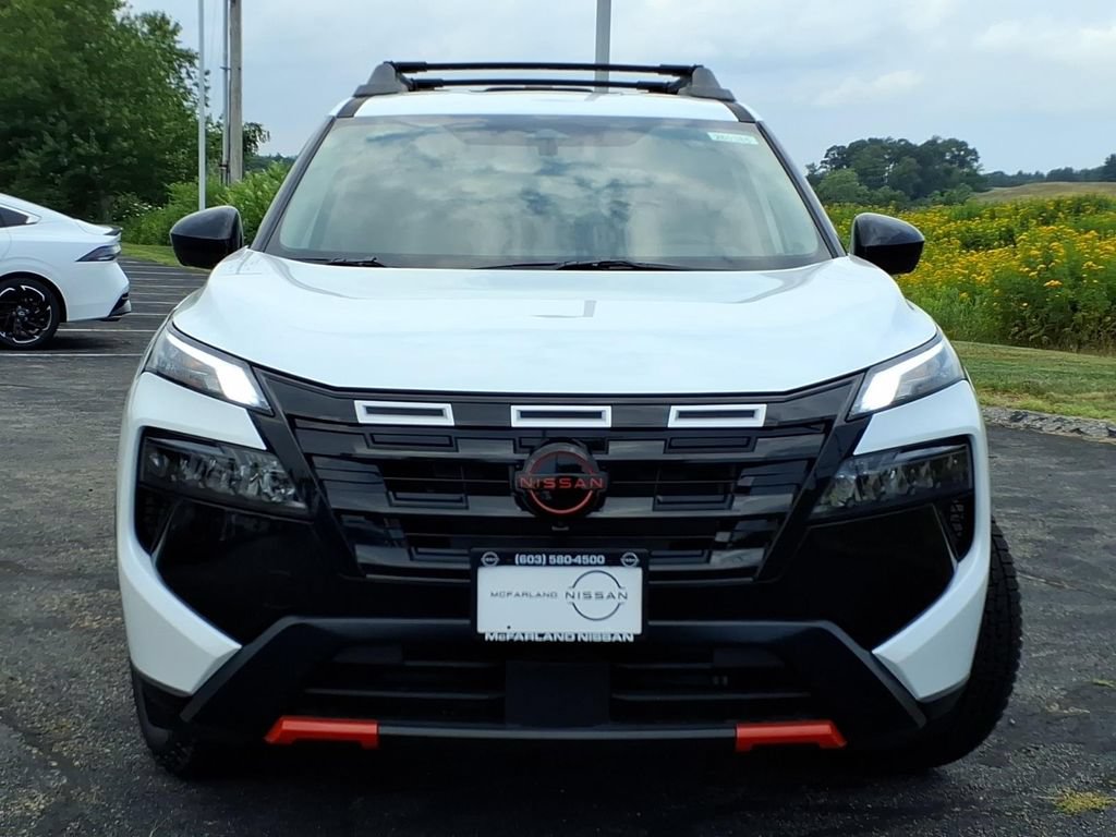 New 2026 Nissan Rogue SV AWD/4WD image 2