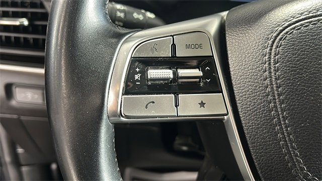 Used 2024 Kia Telluride EX image 23