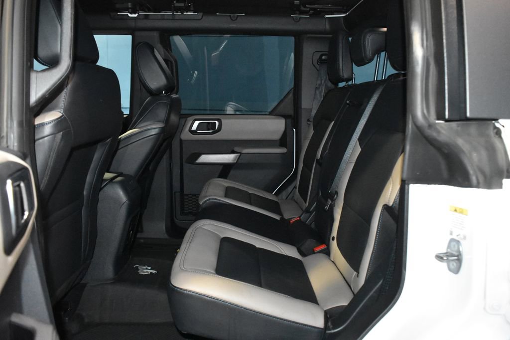 Used 2022 Ford Bronco Wildtrak image 19