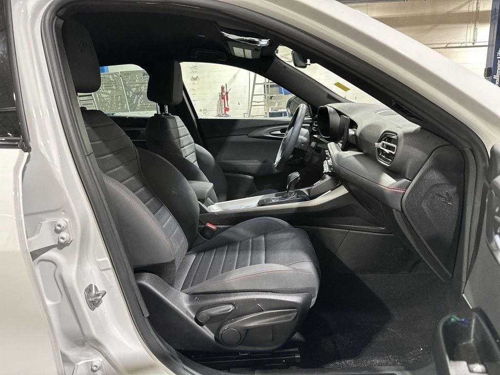 Used 2024 Dodge Hornet GT w/ GT Blacktop Package image 25