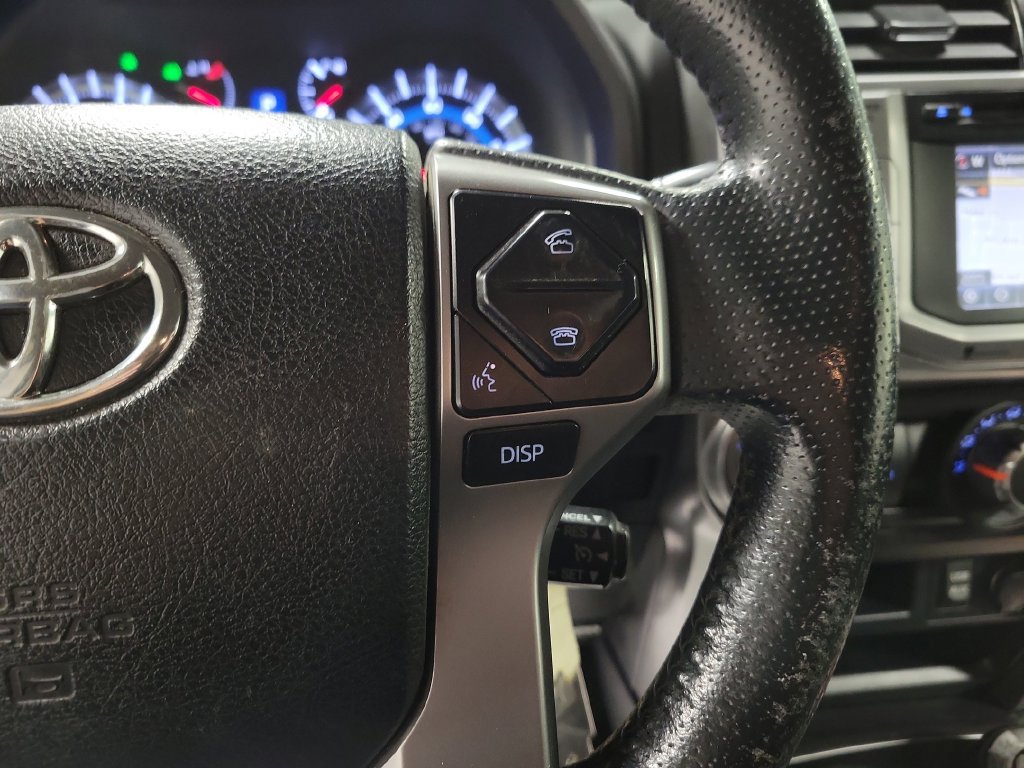 Used 2016 Toyota 4Runner SR5 AWD/4WD image 27