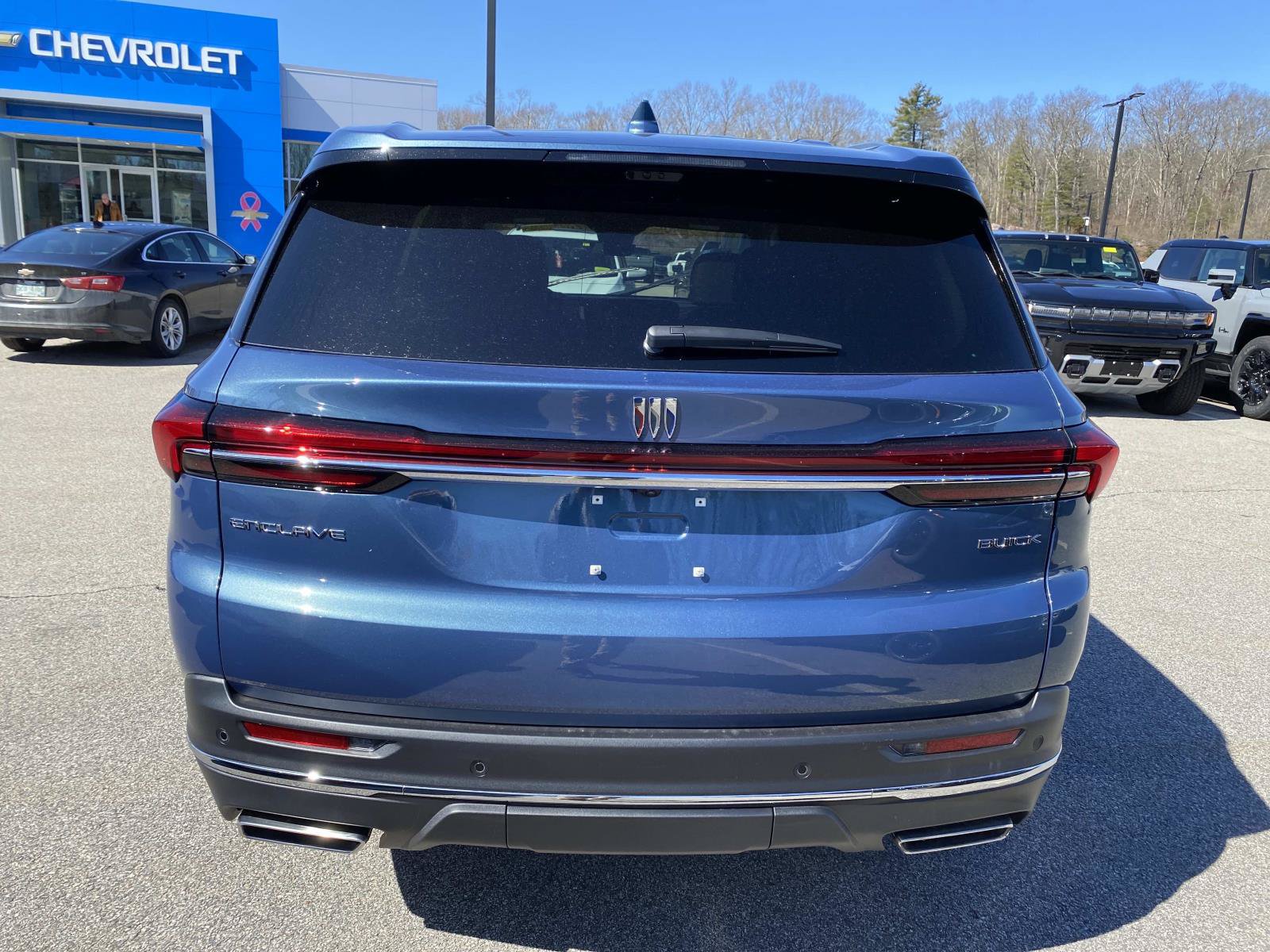 New 2026 Buick Enclave Preferred w/ Power Package AWD/4WD image 4