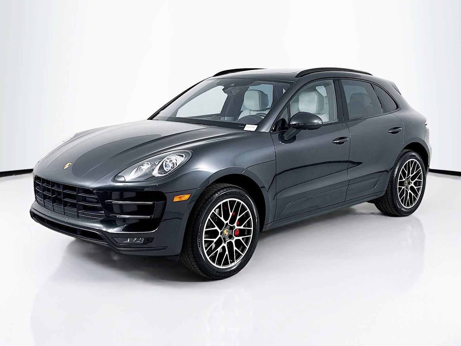 Used 2018 Porsche Macan Turbo image 1