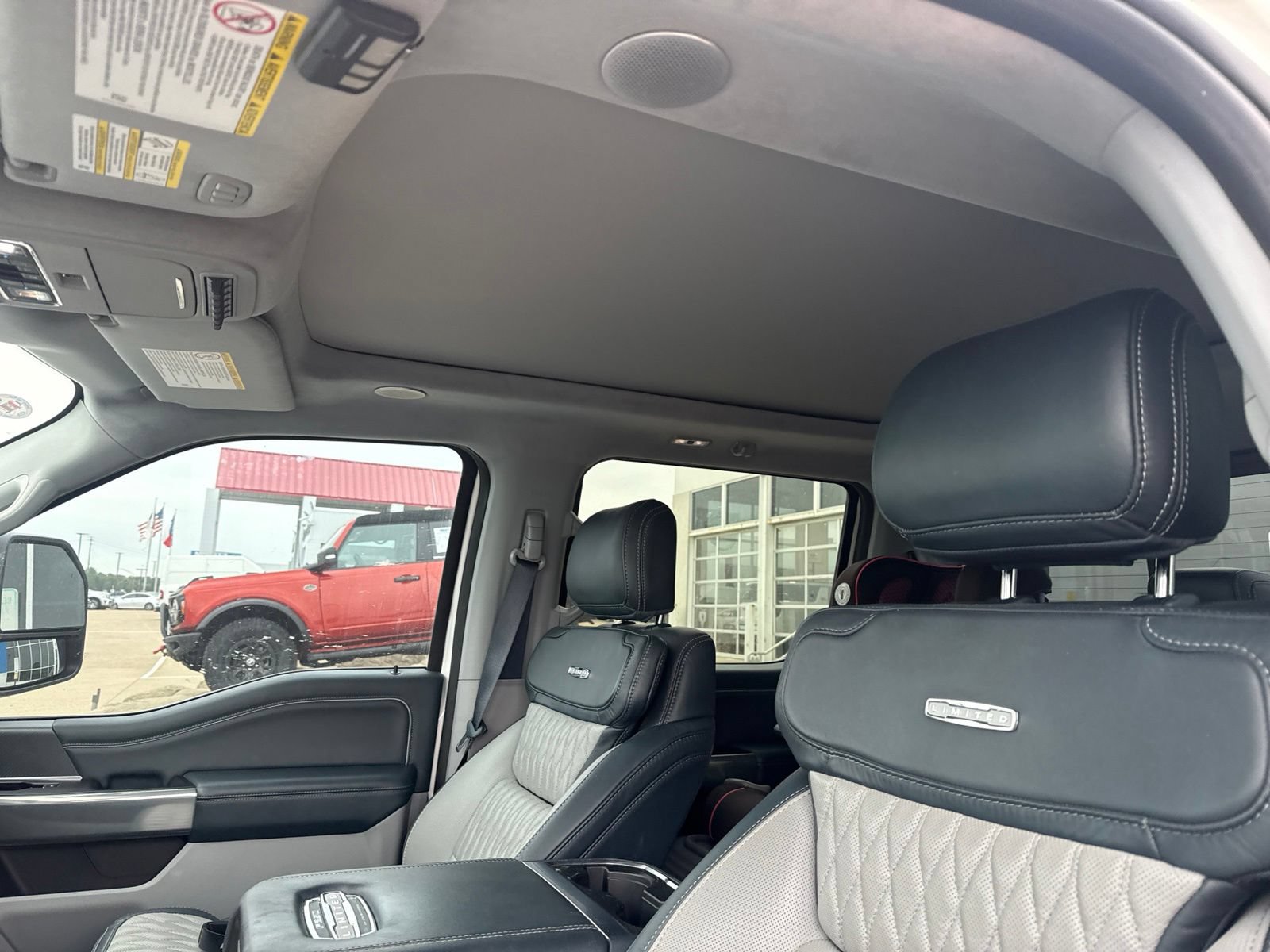 Used 2024 Ford F250 Limited AWD/4WD image 23