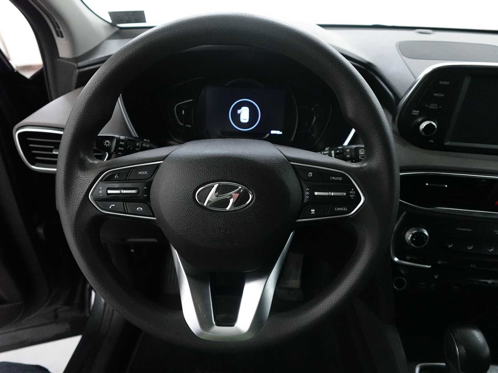 Used 2020 Hyundai Santa Fe SEL AWD/4WD image 16