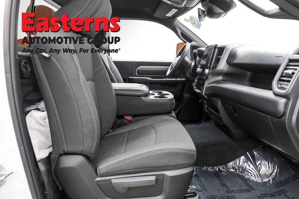 Used 2025 RAM 3500 Tradesman AWD/4WD image 22