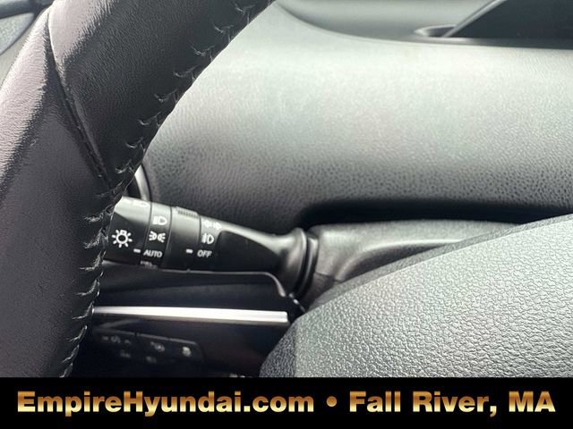 Used 2018 Toyota Prius Prime Advanced w/ Carpet Mat Package image 30